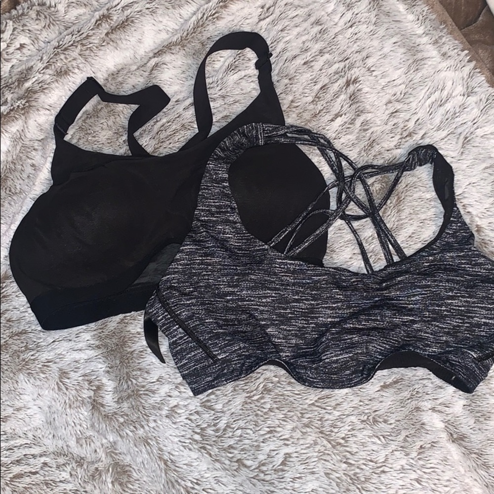 2 VS Sports bras